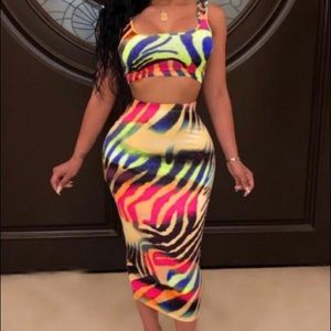 2 piece tan zebra set